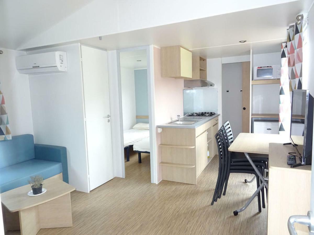 Camping Vila Village Sant Feliu de Buixalleu 외부 사진